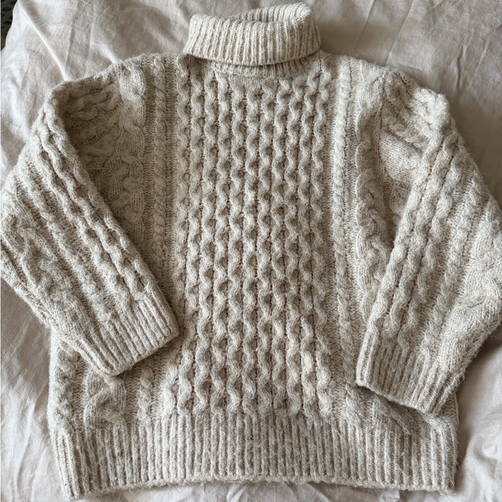 Zara Girls Cozy Cream Cable Knit Turtleneck Sweater